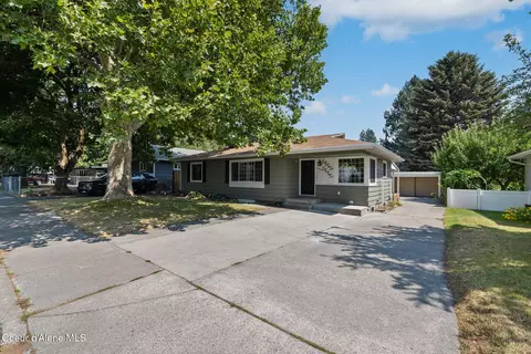 1934 N 7th St, Coeur D'alene, ID 83814