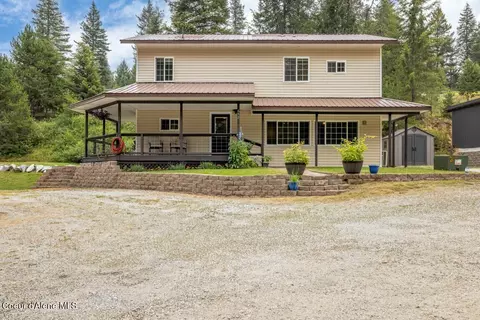652 Diamond Dr, Newport, WA 99156