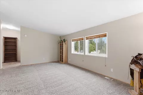 Living - 52 Promise Ln, Plummer, ID 83851 photo 1 of 5