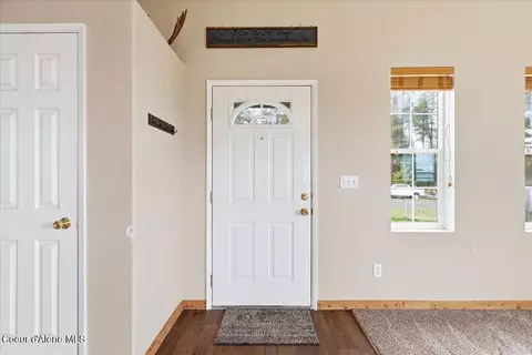 Entry Way - 52 Promise Ln, Plummer, ID 83851 photo 1 of 2