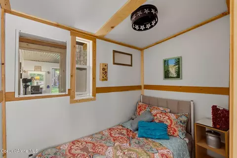 Bedroom - 6328 River Rd, Clark Fork, ID 83811 photo 7 of 15
