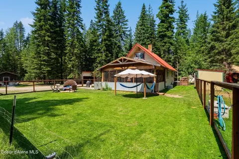 Exterior - 6328 River Rd, Clark Fork, ID 83811 photo 4 of 35