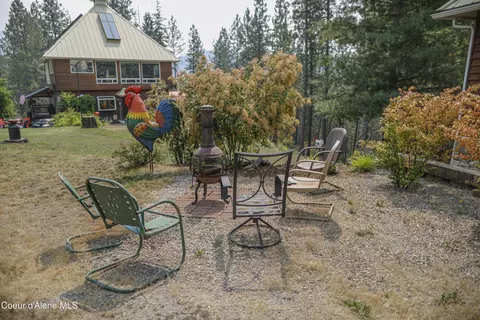 Exterior - 483 Paradise Ln, Pinehurst, ID 83850 photo 12 of 14