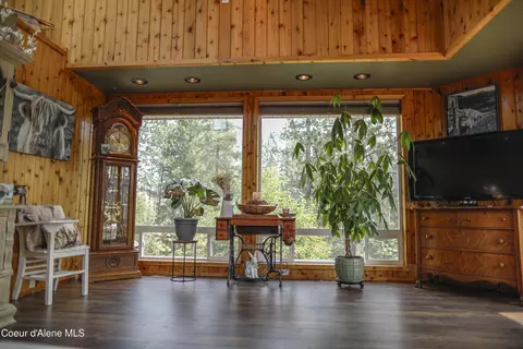 Other - 483 Paradise Ln, Pinehurst, ID 83850 photo 3 of 23