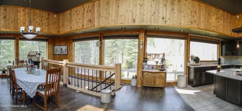 Dining - 483 Paradise Ln, Pinehurst, ID 83850 photo 4 of 5