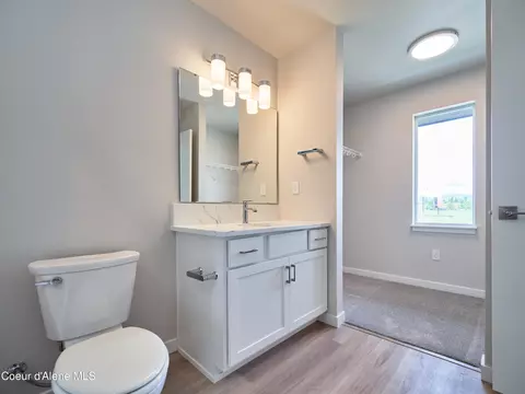 Bath - 1042 E 4th Ave, Post Falls, ID 83854 photo 4 of 4