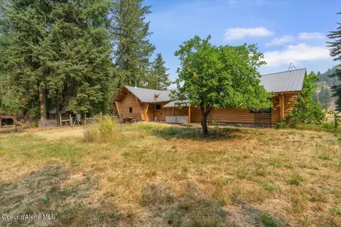 Exterior - 1034 E Settlement Rd, Priest River, ID 83856 photo 9 of 13