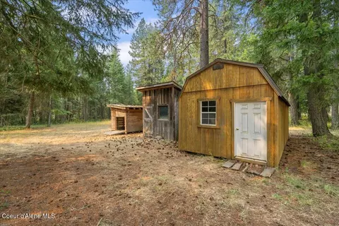 Exterior - 1034 E Settlement Rd, Priest River, ID 83856 photo 10 of 13