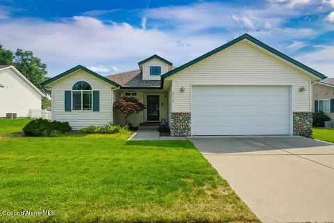 3752 W Loxton Loop, Coeur D'alene, ID 83815