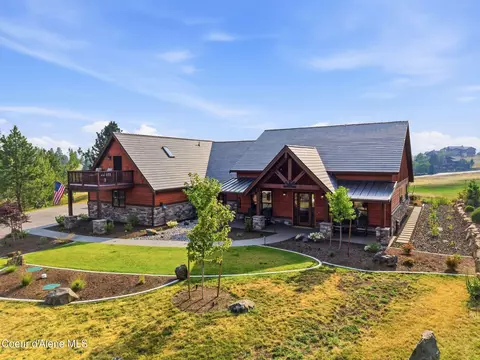 17141 S Magma Ln, Coeur D'alene, ID 83814