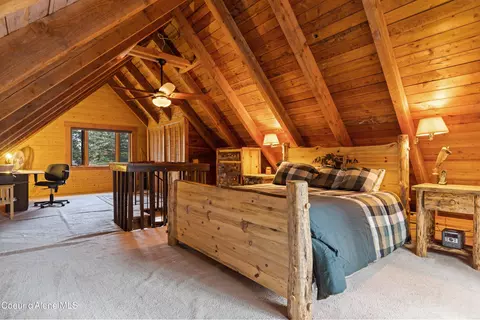 Bedroom - 524 Glacier Loop, Bayview, ID 83803 photo 2 of 2