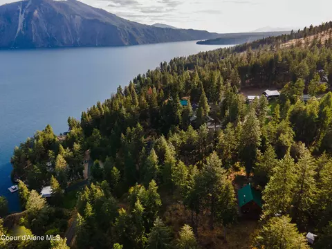 View/Area - 524 Glacier Loop, Bayview, ID 83803 photo 3 of 3