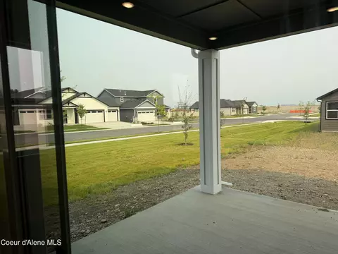 4485 E Rare Fox Ave, Post Falls, ID 83854 photo 7