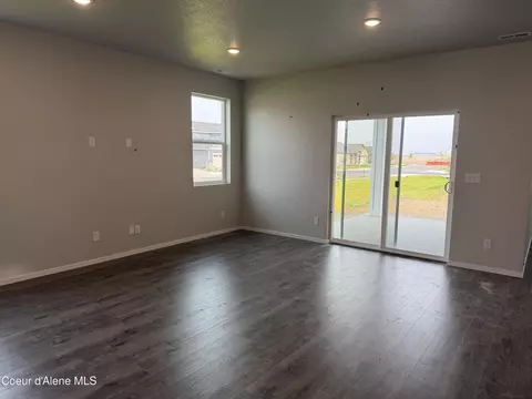 4485 E Rare Fox Ave, Post Falls, ID 83854 photo 5