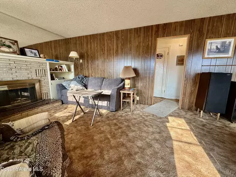 Living - 24 Union Ave, Silverton, ID 83867 photo 1 of 2