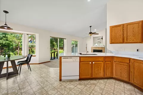 Kitchen - 4759 E Mossberg Cir, Post Falls, ID 83854 photo 3 of 3