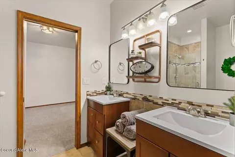 Bath - 357 S Cane St, Post Falls, ID 83854 photo 6 of 9