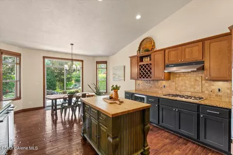 Kitchen - 357 S Cane St, Post Falls, ID 83854 photo 6 of 7