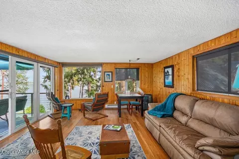 Living - 580 Rocky Point Loop Rd, Plummer, ID 83851 photo 2 of 3