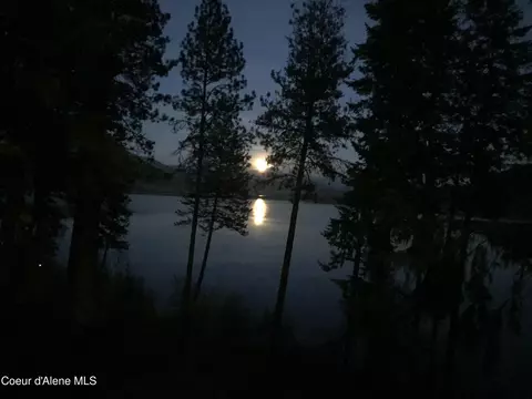 View/Area - 580 Rocky Point Loop Rd, Plummer, ID 83851 photo 2 of 5
