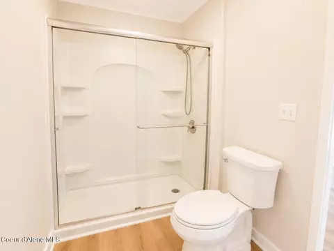 Bath - 146 5th St, Plummer, ID 83851 photo 2 of 2