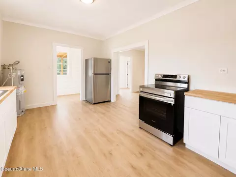 Kitchen - 146 5th St, Plummer, ID 83851 photo 4 of 4