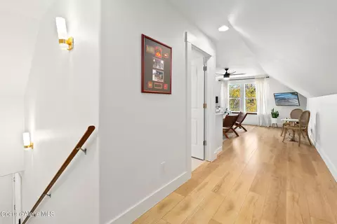 Entry Way - 80 Bobtail Rd, Sandpoint, ID 83864 photo 3 of 3