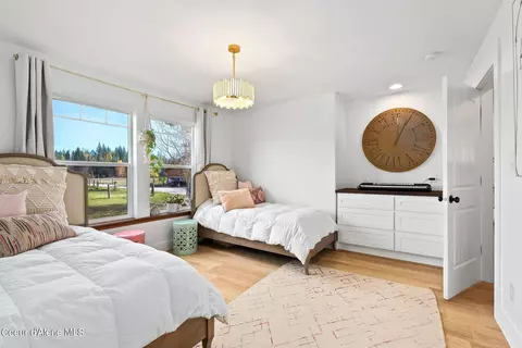 Bedroom - 80 Bobtail Rd, Sandpoint, ID 83864 photo 4 of 5