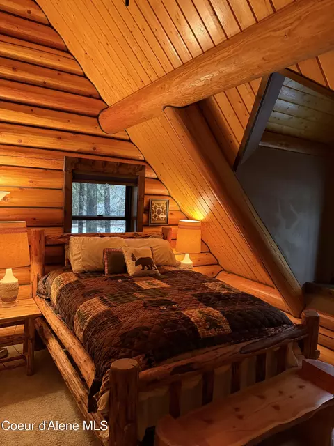 Bedroom - 3882 Cavanaugh Bay Rd, Coolin, ID 83821 photo 3 of 4
