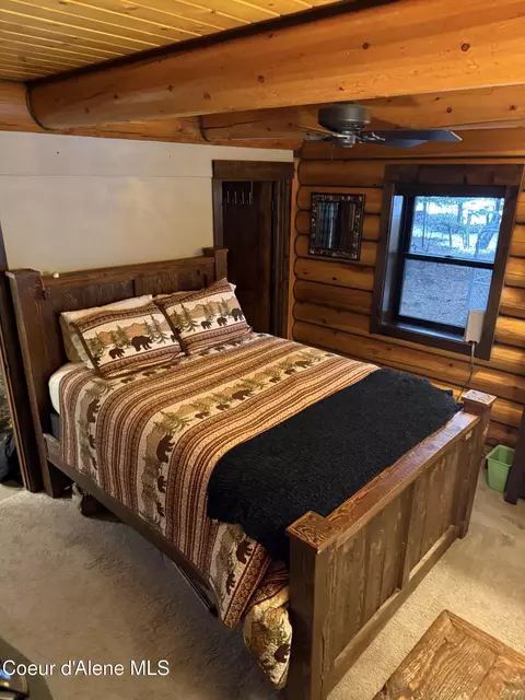 Bedroom - 3882 Cavanaugh Bay Rd, Coolin, ID 83821 photo 1 of 4