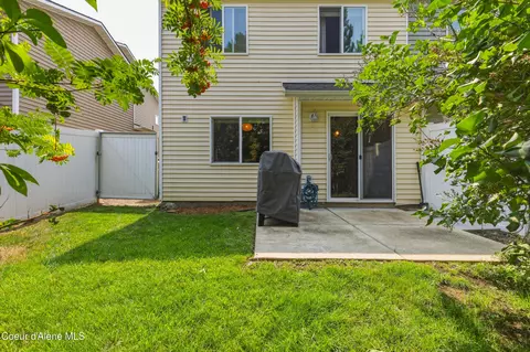 Exterior - 3317 E Brownstone Ct, Post Falls, ID 83854 photo 3 of 4
