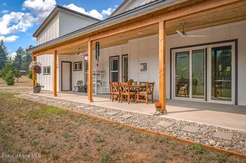 Exterior - 125 Ferry Rd, Sagle, ID 83860 photo 8 of 19