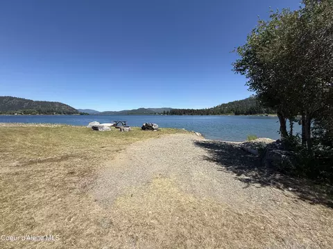 View/Area - 125 Ferry Rd, Sagle, ID 83860 photo 3 of 3
