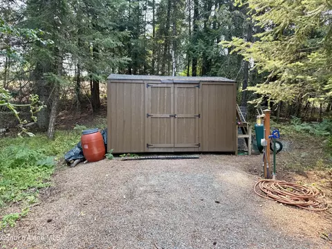 Exterior - 125 Ferry Rd, Sagle, ID 83860 photo 16 of 19