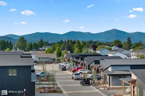 View/Area - 385 N Wylder Lp, Post Falls, ID 83854 photo 2 of 2