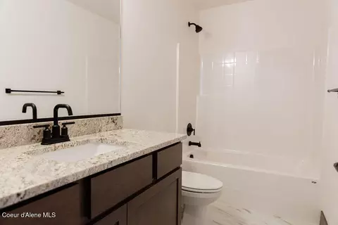 Bath - 4497 E Savea Ln, Post Falls, ID 83854 photo 4 of 4