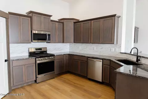 Kitchen - 4497 E Savea Ln, Post Falls, ID 83854 photo 2 of 2