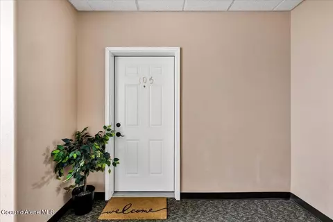 Entry Way - 3591 E 3rd Ave #STE 105, Post Falls, ID 83854 photo 1 of 3