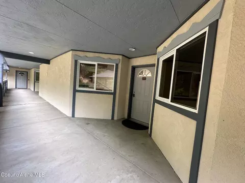 Entry Way - 75 Silver Ridge Cir #203, Kellogg, ID 83837 photo 1 of 1