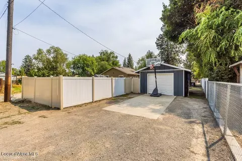 Exterior - 305 E 15th Ave, Post Falls, ID 83854 photo 7 of 7