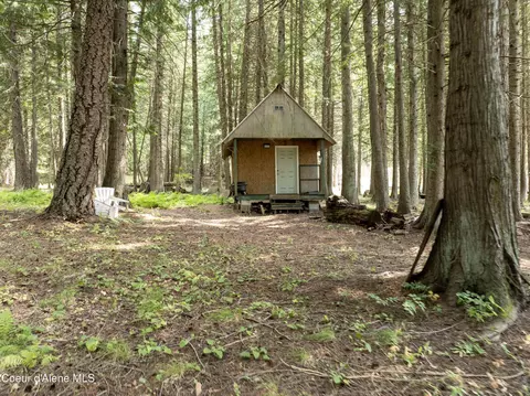 130 Walker Ln, Priest River, ID 83856 photo 9