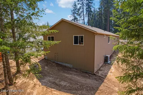 Exterior - 431 F St, Plummer, ID 83851 photo 5 of 6