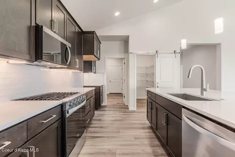 Kitchen - 3360 W Segar Loop, Post Falls, ID 83854 photo 4 of 4