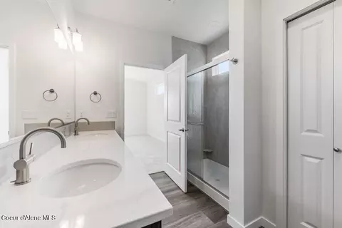 Bath - 3360 W Segar Loop, Post Falls, ID 83854 photo 1 of 2