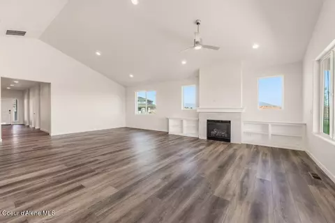 Living - 3360 W Segar Loop, Post Falls, ID 83854 photo 5 of 7