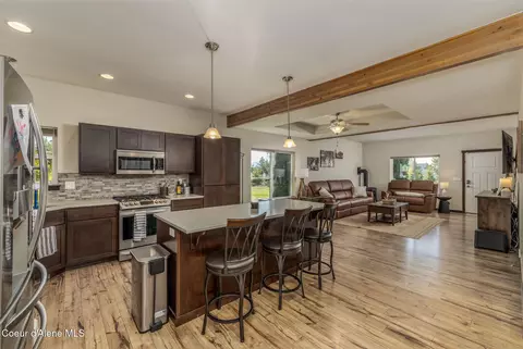 Kitchen - 30259 N Sienna Loop, Athol, ID 83801 photo 2 of 3