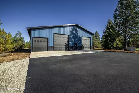 Exterior - 30259 N Sienna Loop, Athol, ID 83801 photo 8 of 11