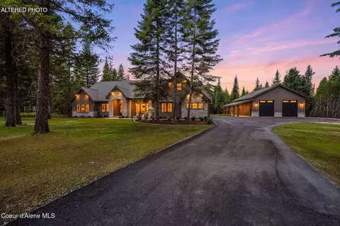 21561 N Ranch View Dr, Rathdrum, ID 83858