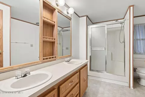 Bath - 2101 W Cannon Ave, Post Falls, ID 83854 photo 1 of 2