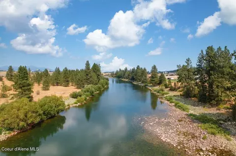 View/Area - 528 S Rapids Bend Ln, Post Falls, ID 83854 photo 7 of 8